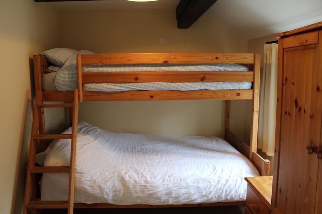 Cozy Country Cottage With Beautiful Rural Views New Quay Εξωτερικό φωτογραφία